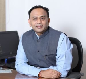 Dr. Srinivasan Iyengar